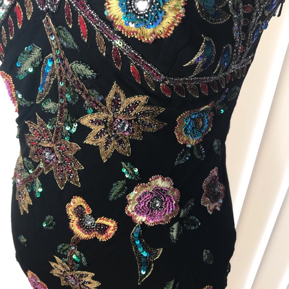 SILK EMBROIDERED W/SEQUINS EVENING DRESS SIZE S - Picture 3 of 8